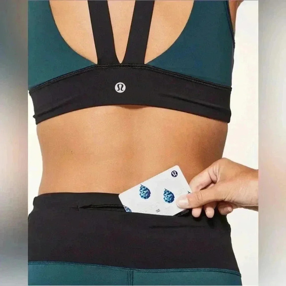 Lululemon Run The Day 7/8 Tight (25") Size 6 
Submarine /  Black - Picture 3 of 13